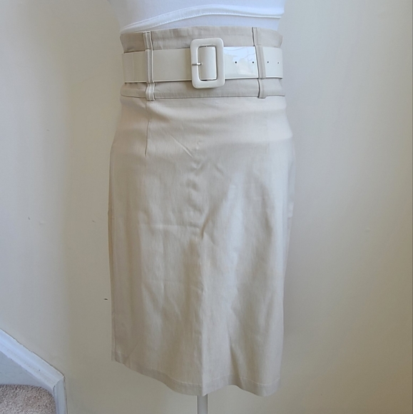 Cream Ruffle Blouse - Picture 7 of 7